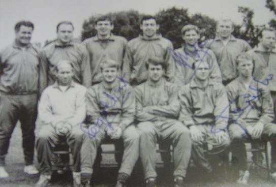 England 1966 Postcard Photo signed by Roger Hunt,Jackie Charlton & Alan Ball