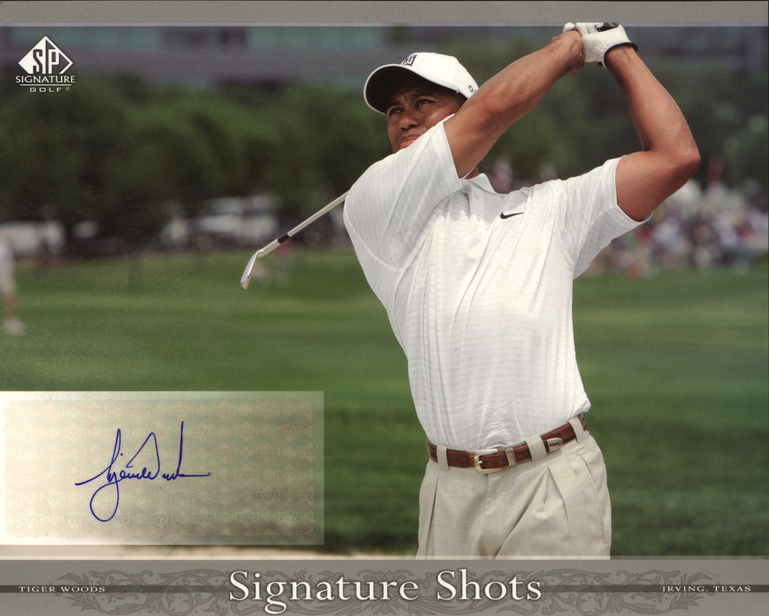 Tiger Woods  signed card 2