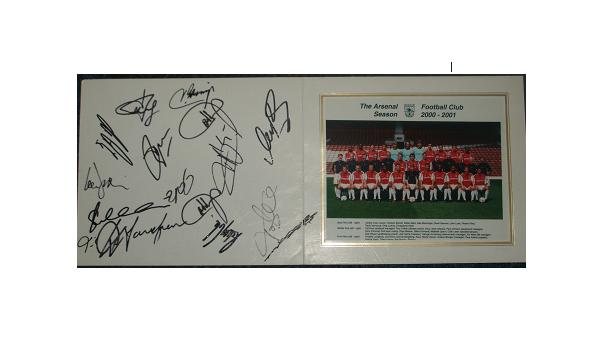 Arsenal signed presentation 2000-2001