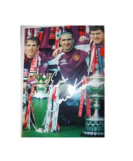 Manchester United superstar Eric Cantona signed picture