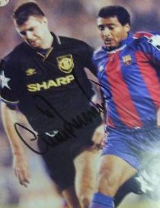 Manchester United star Gary Pallister signed magazine picture