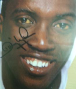 Dwight Yorke signed magazine picture1