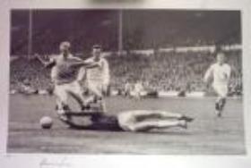 Jimmy Greaves Signed Black & White Picture 