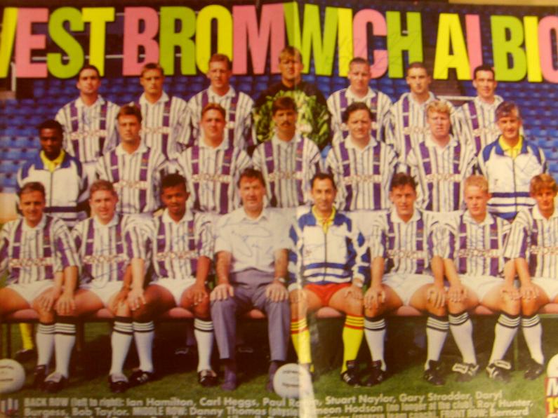 West Bromwich Albion  team signed picture 19 sigs including Ossie Ardiles