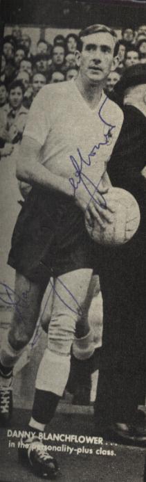 Danny Blanchflower signed image