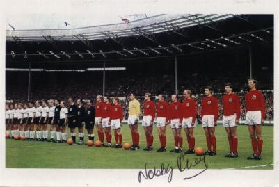 Nobby Stiles signed England picture
