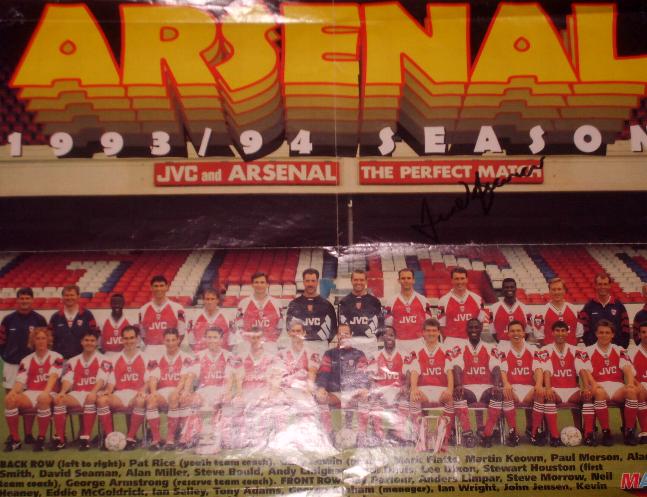 Arsenal David Seaman signed team picture from magazine