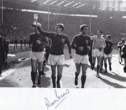 Martin Peters signed 1966 picture