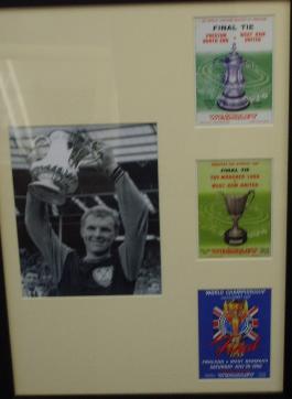 Bobby Moore unsigned collection of images