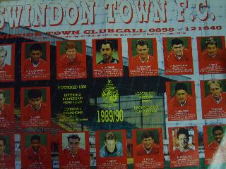 Swindon Town signed picture 14 sigs 