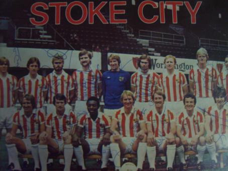 Stoke city signed picture 14 signatures