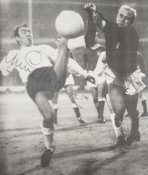 Jimmy Greaves signed England picture