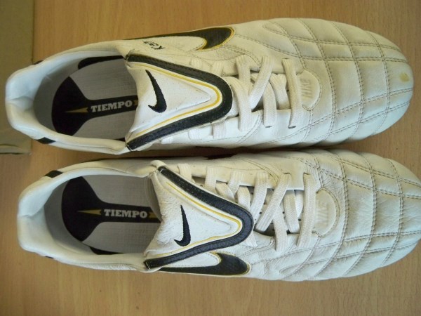 Carlos Tevez worn boots