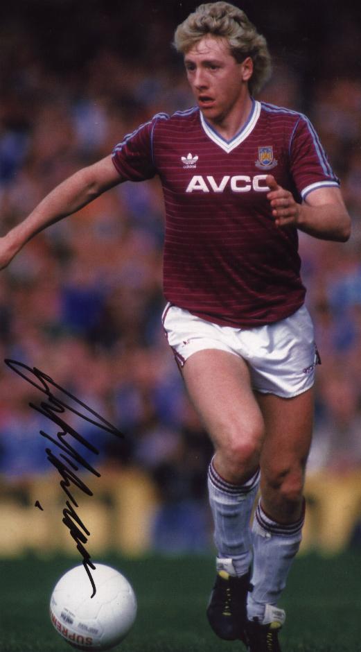  Frank McAvennie signed photo