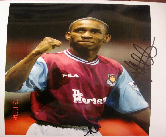 Jermain Defoe save 40