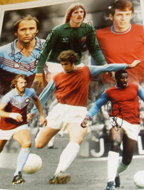 West Ham legends signed by Clyde Best, Phil Parkes, Bryan POP Robson, Billy Bonds, Geoff Hurst, Martin Peters