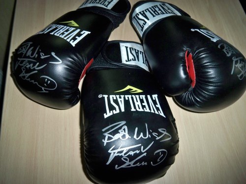 Frank Bruno signed Large Glove available in Black 