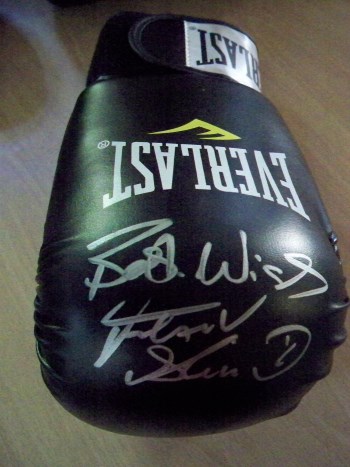 Frank Bruno signed Large Glove available in Black 