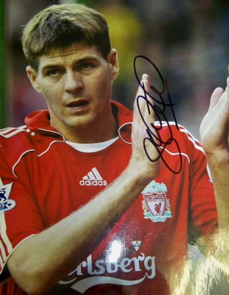 Steven Gerrard signed photo