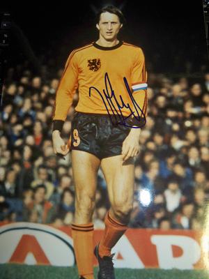 Cruyff signed Holland picture