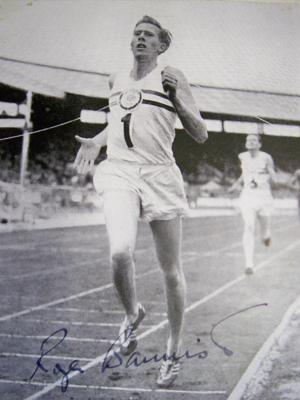 Roger Bannister signed photo rare