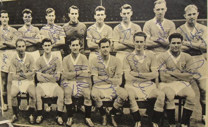 Blackpool 1950's picture with 14 signatures