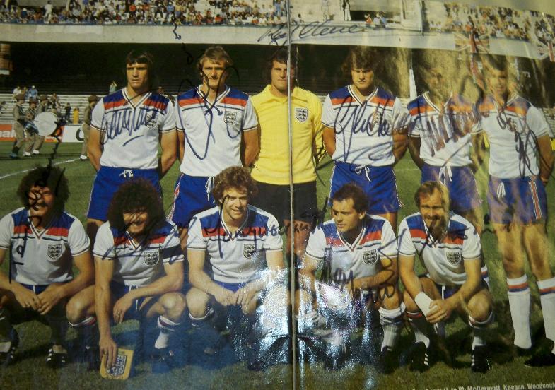 1982 world cup England signed picture