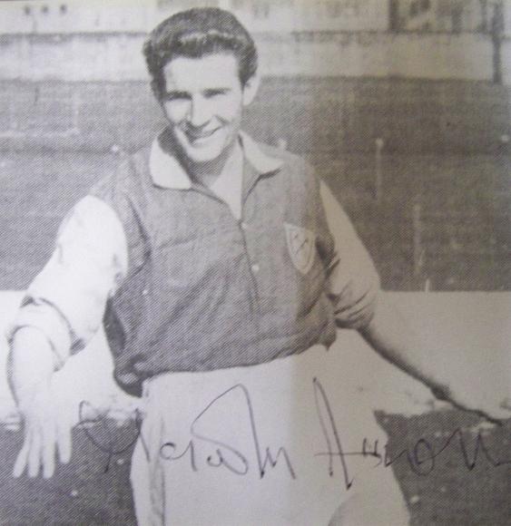 Malcolm Allison signed early image rare