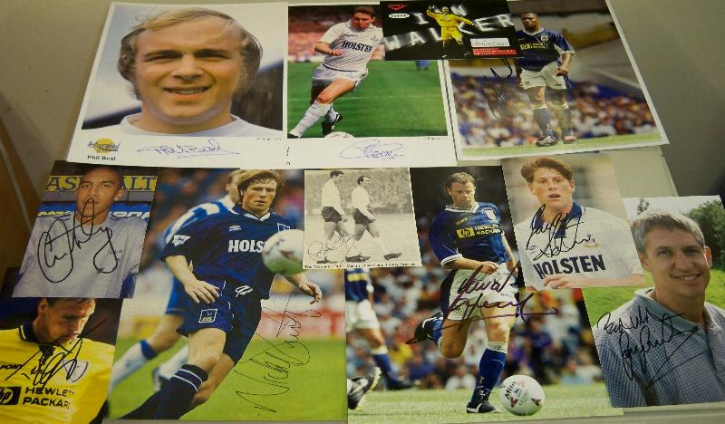 Clearance 11 signed Tottenham Legends autographs 