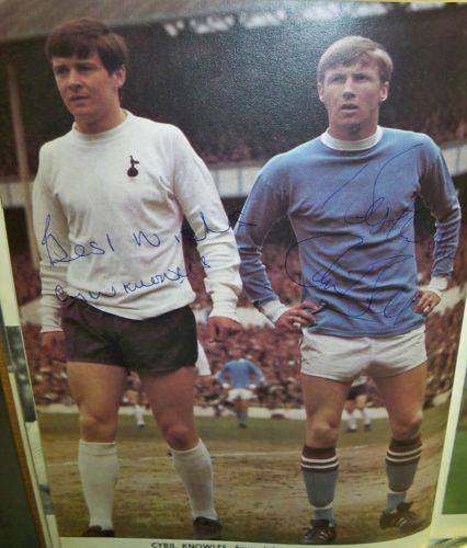 Cyril Knowles & Colin Bell signed Manchester City V Tottenham Hotspur image rare