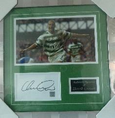 Henrik Larsson signed Celtic framed presentation