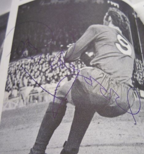 Peter Osgood Chelsea signed action image large signature AFTAL UACC