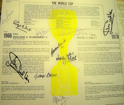 World Cup 1966/70 Souvenir Record signed by 9 Charlton Cohen Hunt Ball Wilson