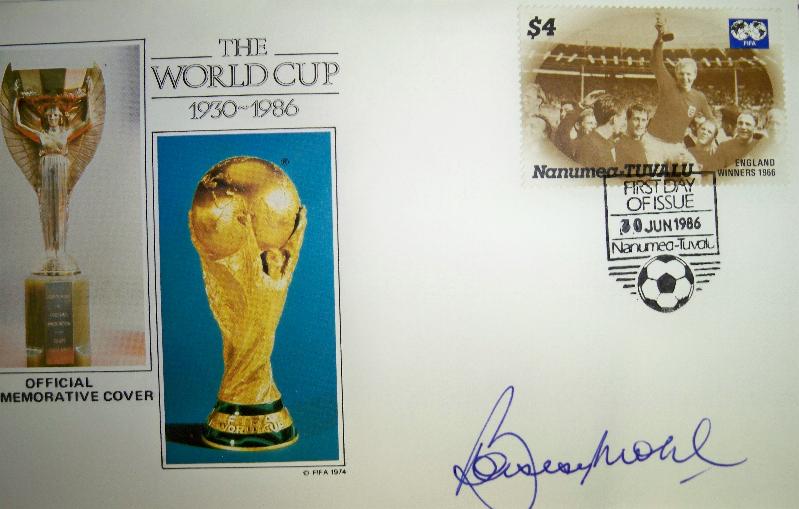Bobby Moore signed 1st day cover 