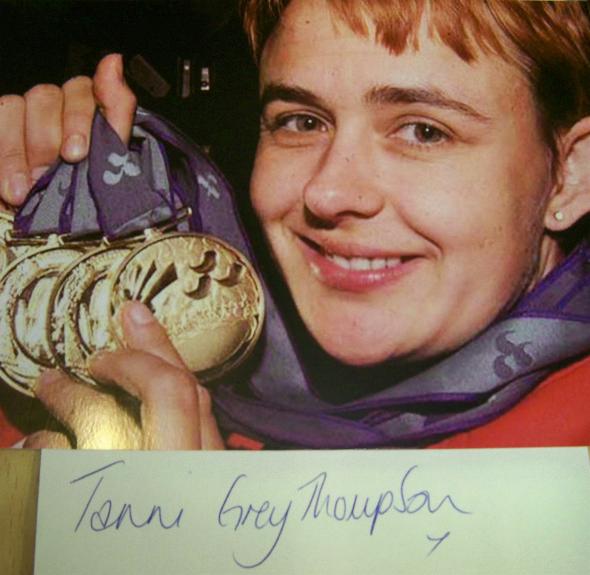 Tanni Thompson signature and image