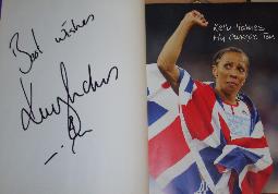 Kelly Holmes celebrates olympic gold