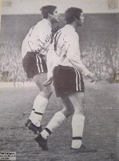 Fulham  Fred Callaghan and Les Barrett signed magazine cutout