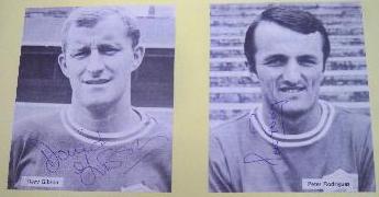 Leicester City  Davy Gibson  & Peter Rodrigues signed magazine image