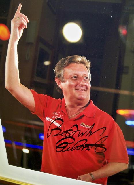 Eric Bristow signed image