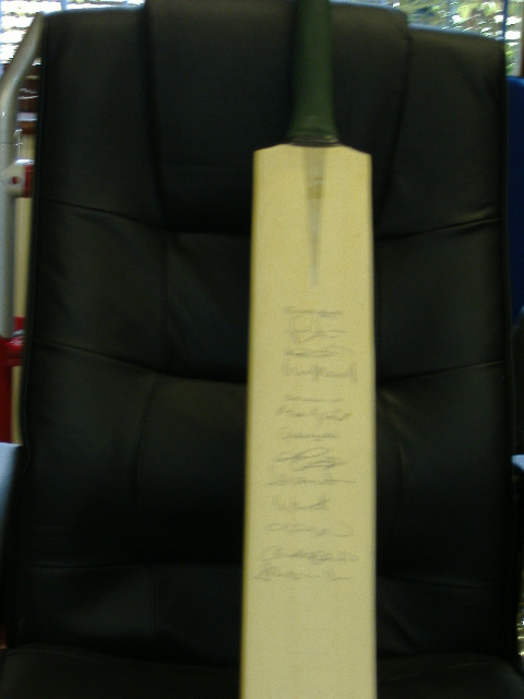 England Cricket Bat 2000