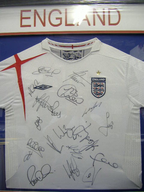 England Shirt (Current)