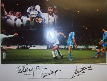 Reduced Spurs' Ricky Villa scores his FA Cup final goal