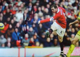 Wayne Rooney in action for Man Utd signed save 20