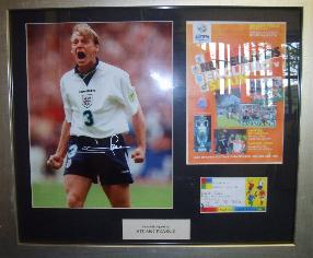 Englands Stuart Pearce famous Euro 96 photo signed framed