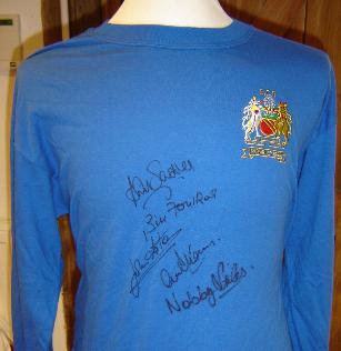 Manchester United 5 signed legends shirt Ashton, Sadler, Foulkes, Stepney, Stiles