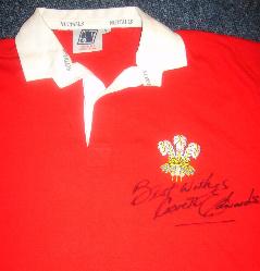 Gareth Edwards, JPR Williams, Phil Bennett  Welsh Rugby Legends signed shirt