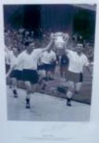 Spurs 1961 Double Signed by Bobby Smith 