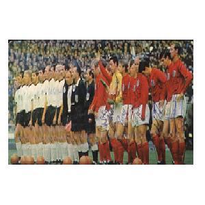 1966 World Cup signed  picture signed by 6